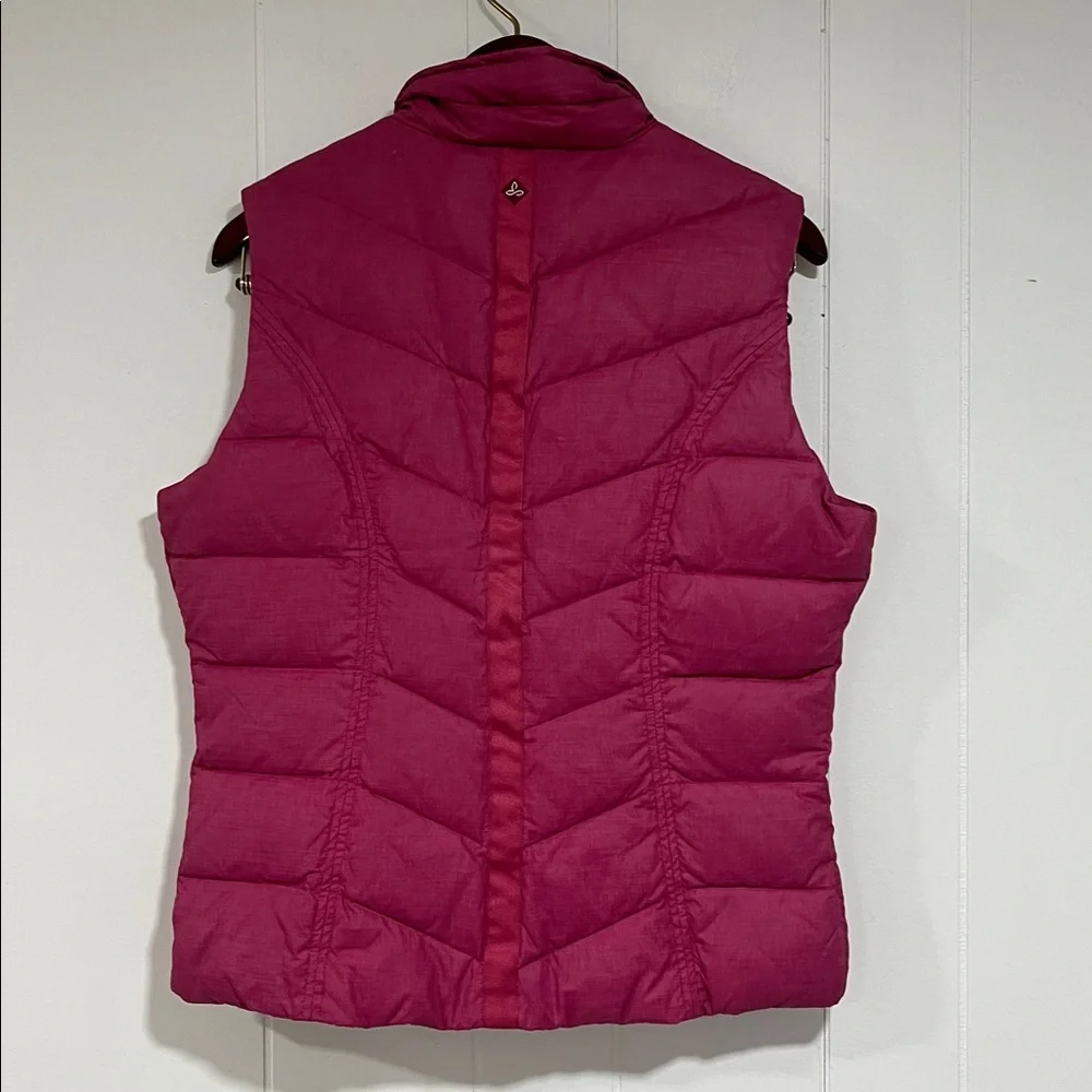 Prana Women’s Fuchsia Quilted Vest • Size M • Lightweight Puffer